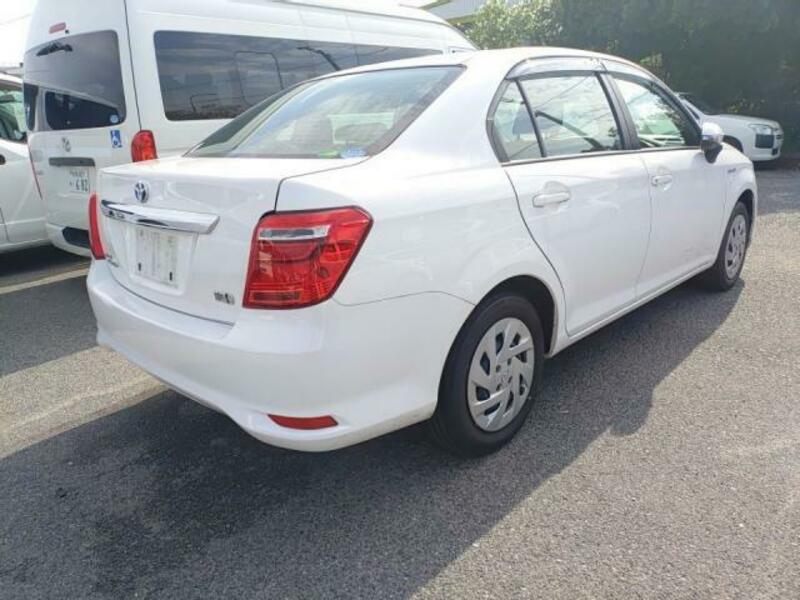COROLLA AXIO