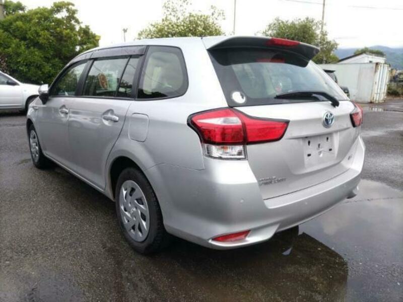 COROLLA FIELDER