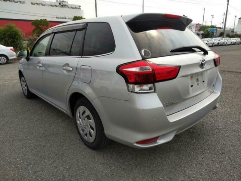 COROLLA FIELDER