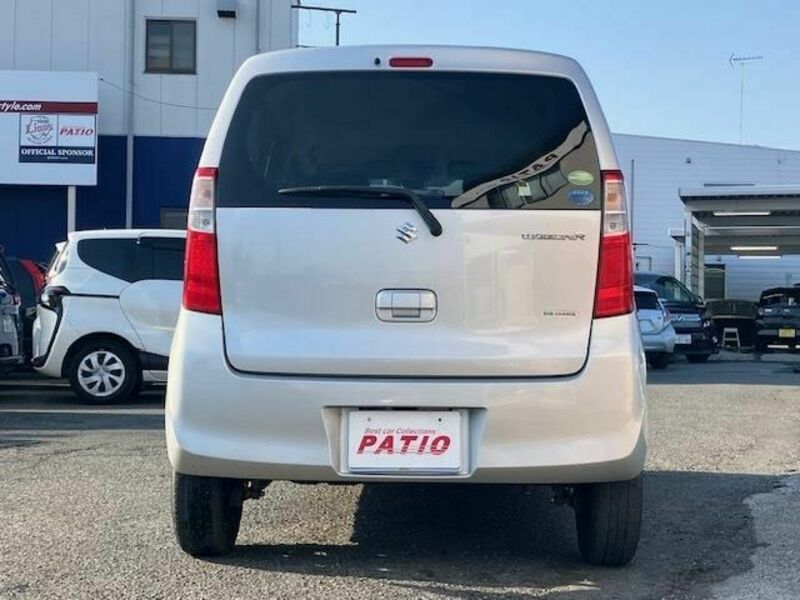 WAGON R