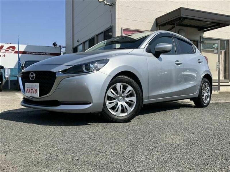MAZDA2