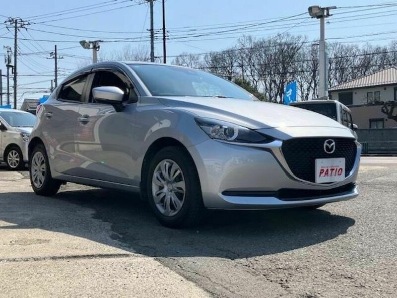 MAZDA2