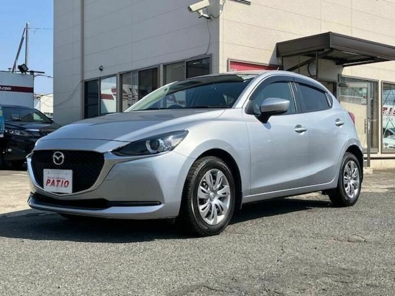 MAZDA2
