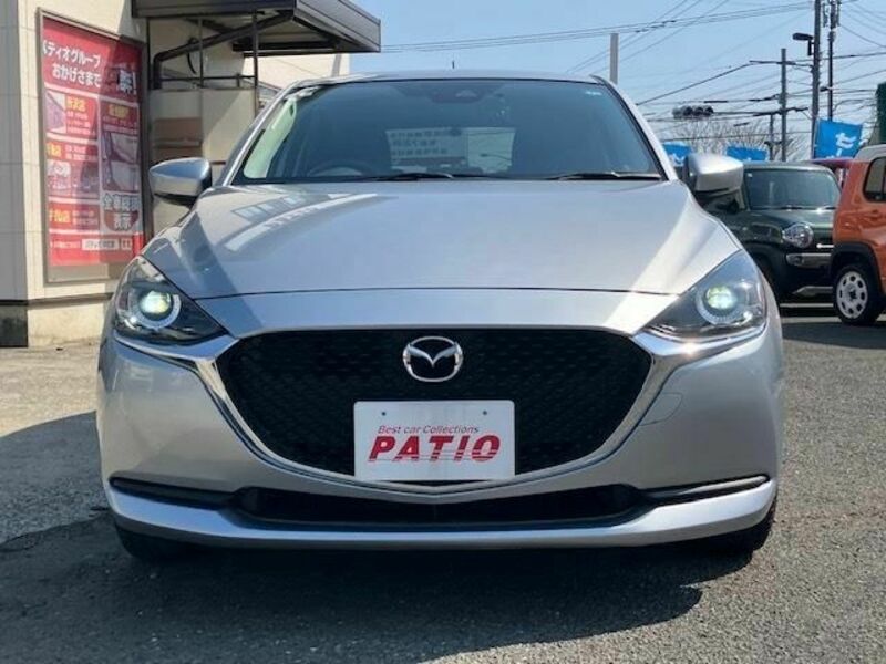 MAZDA2