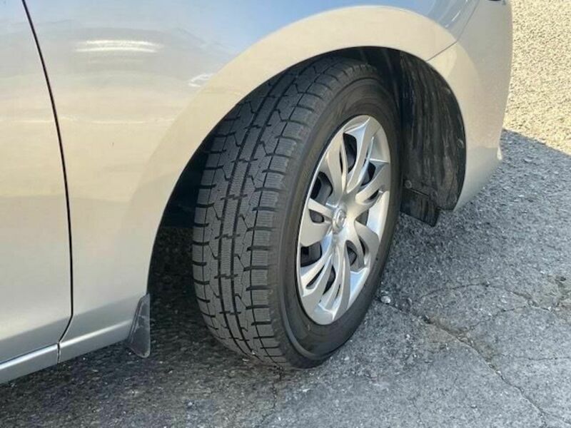 MAZDA2