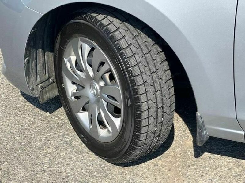 MAZDA2