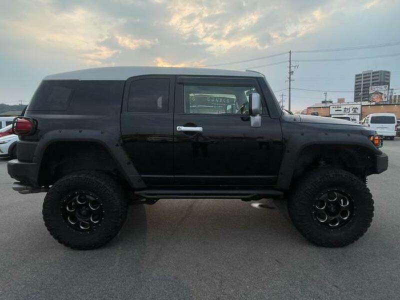 FJ CRUISER