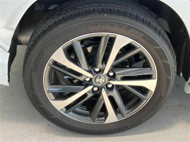 COROLLA CROSS