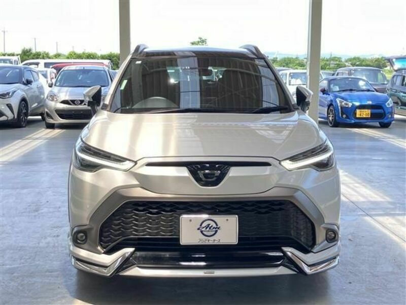 COROLLA CROSS