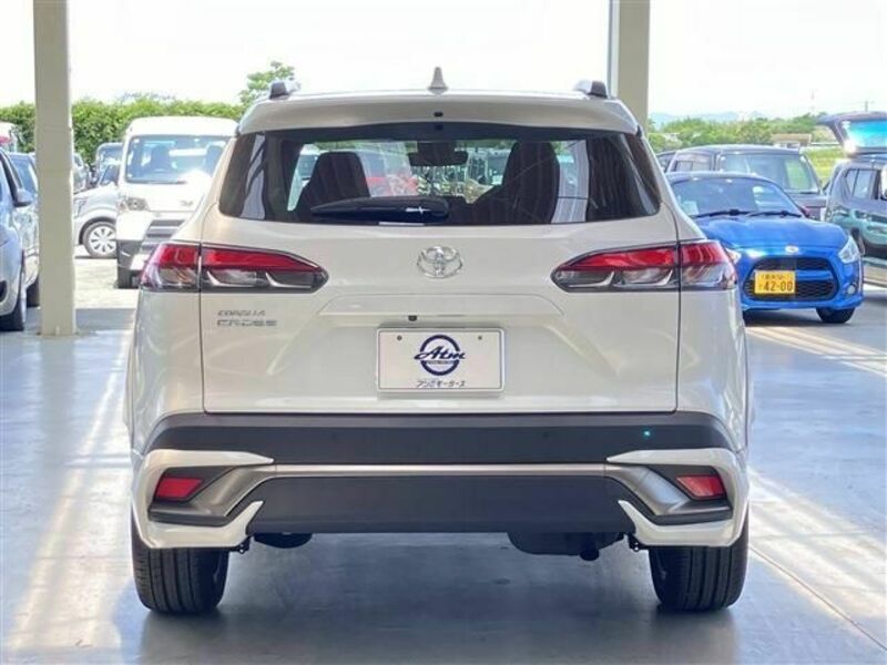COROLLA CROSS
