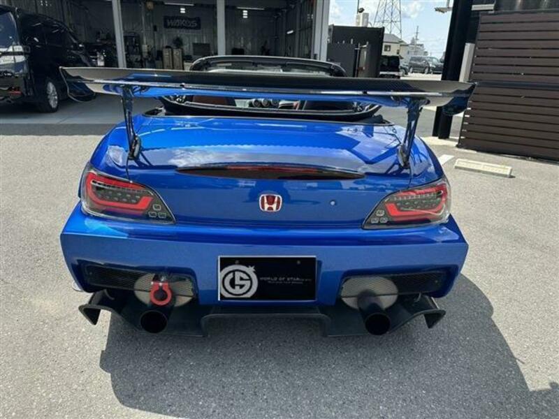 S2000
