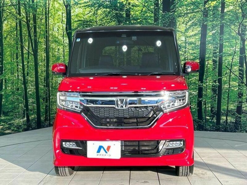 N BOX CUSTOM