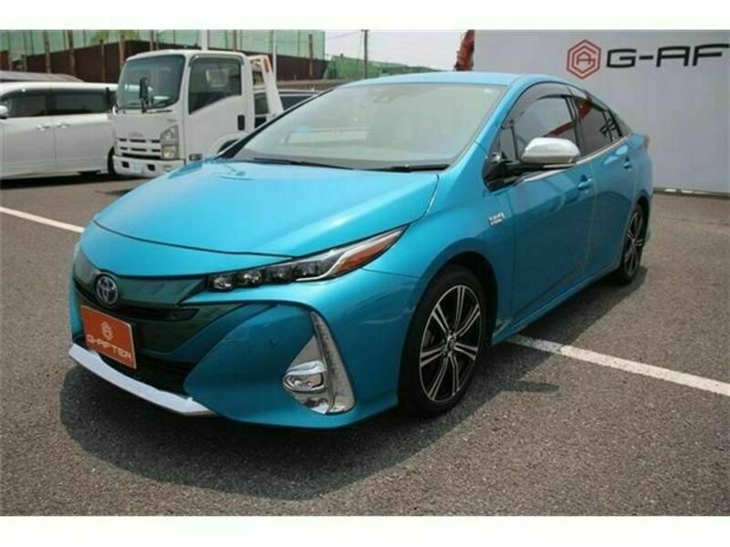 PRIUS PHV