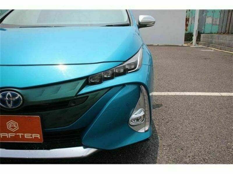 PRIUS PHV
