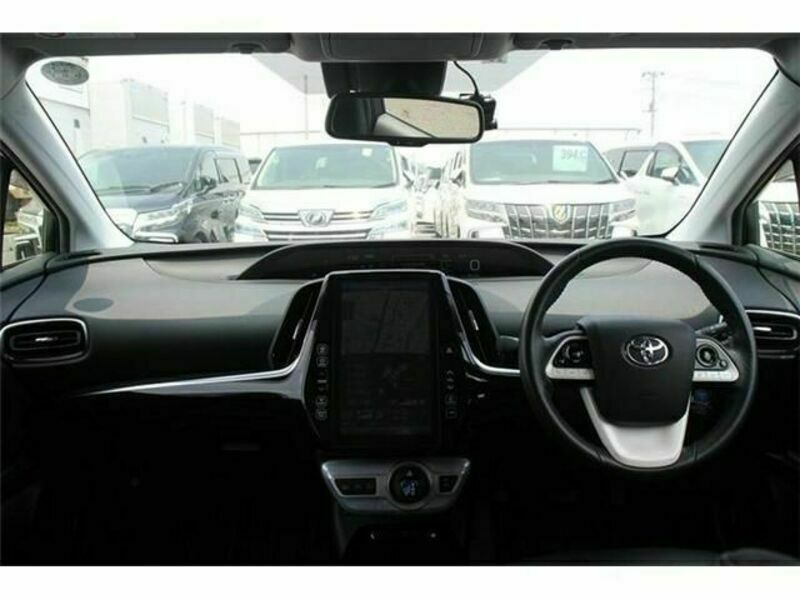 PRIUS PHV