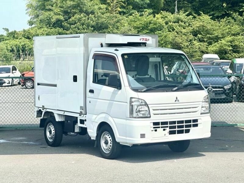 MITSUBISHI MINICAB TRUCK