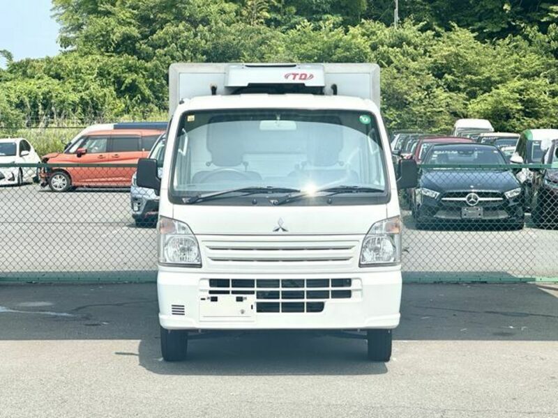 MINICAB TRUCK