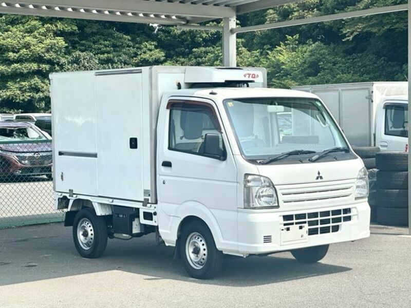 MINICAB TRUCK