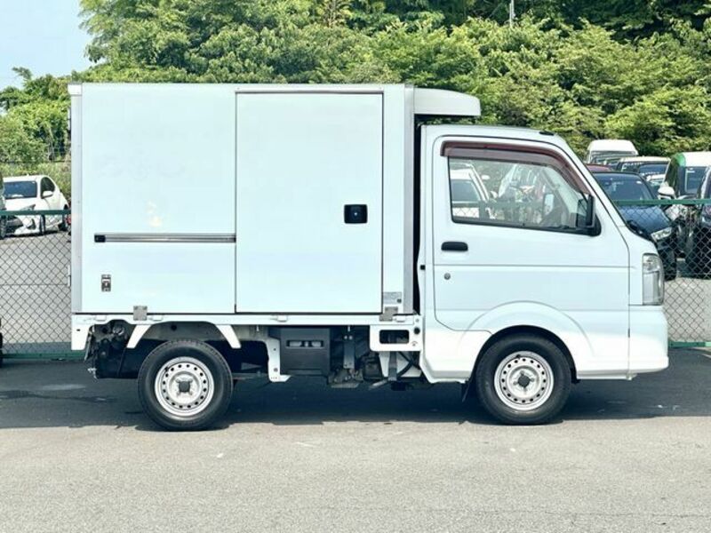 MINICAB TRUCK