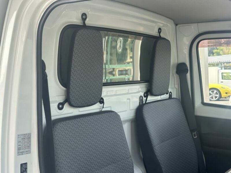 MINICAB TRUCK
