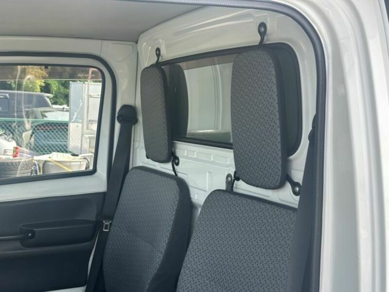 MINICAB TRUCK