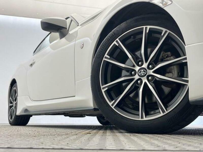 86