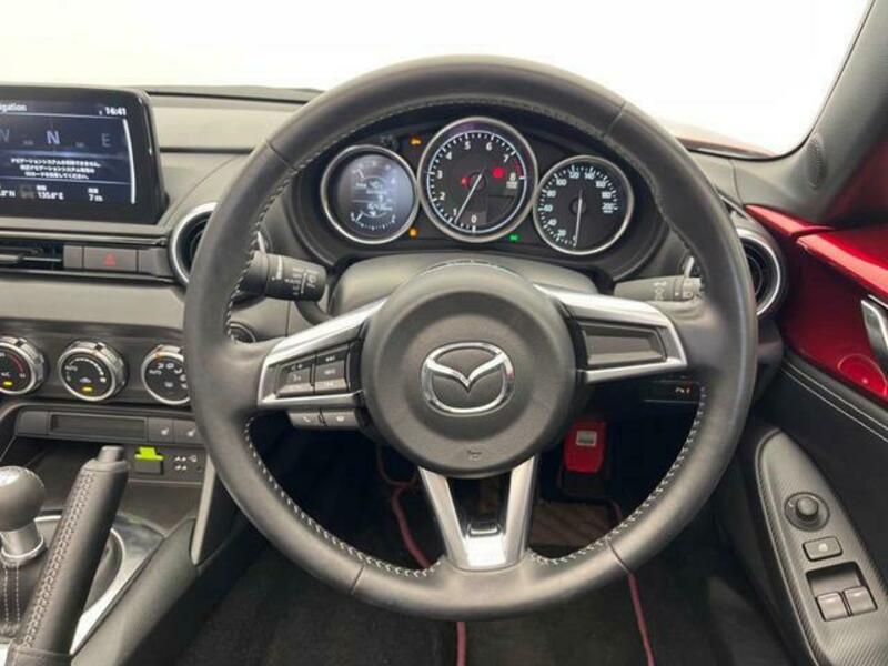 ROADSTER