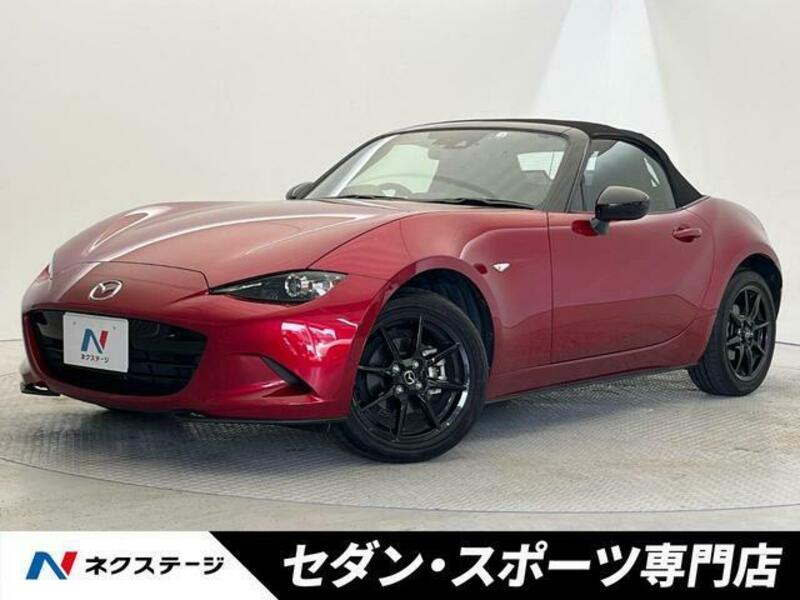 ROADSTER-0