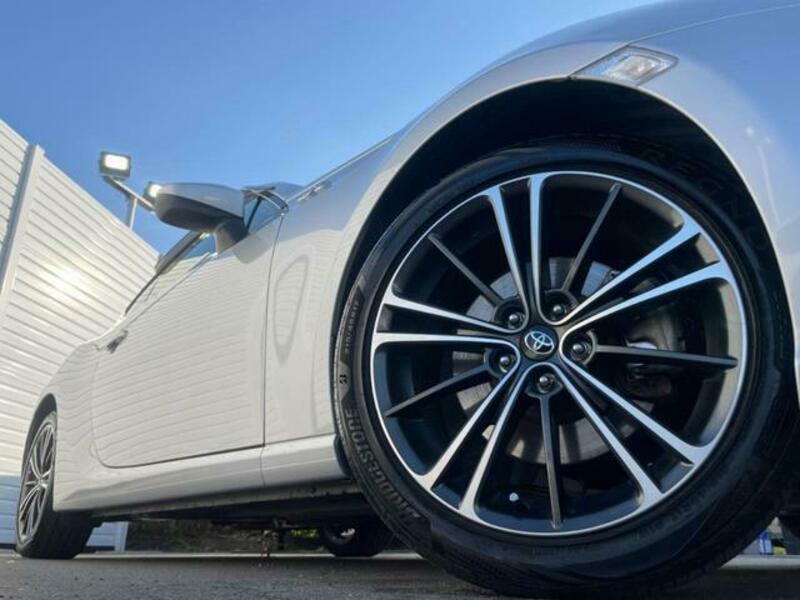 86