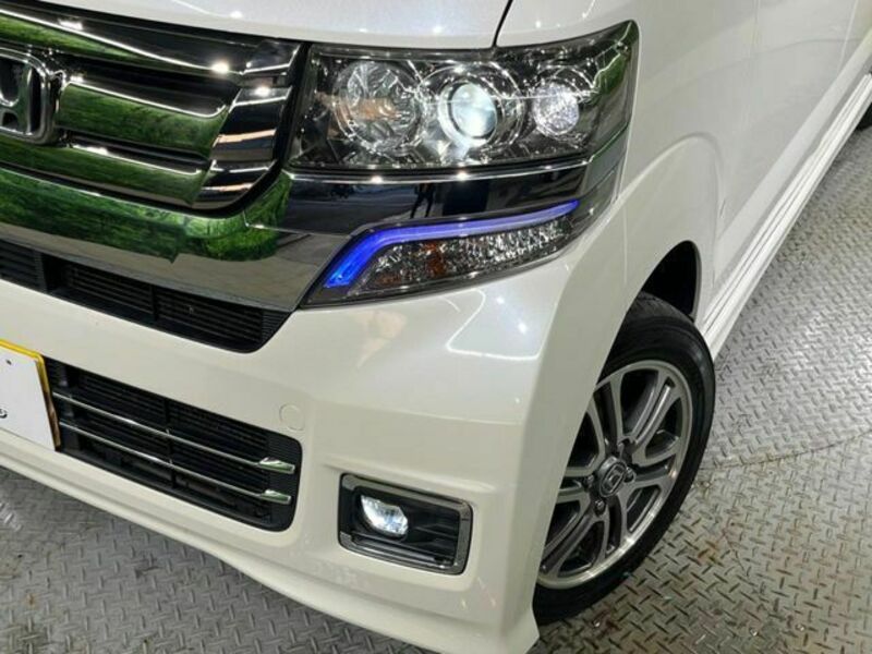 N BOX CUSTOM