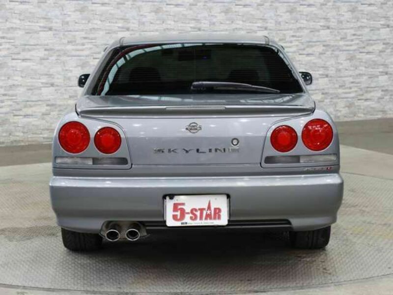SKYLINE