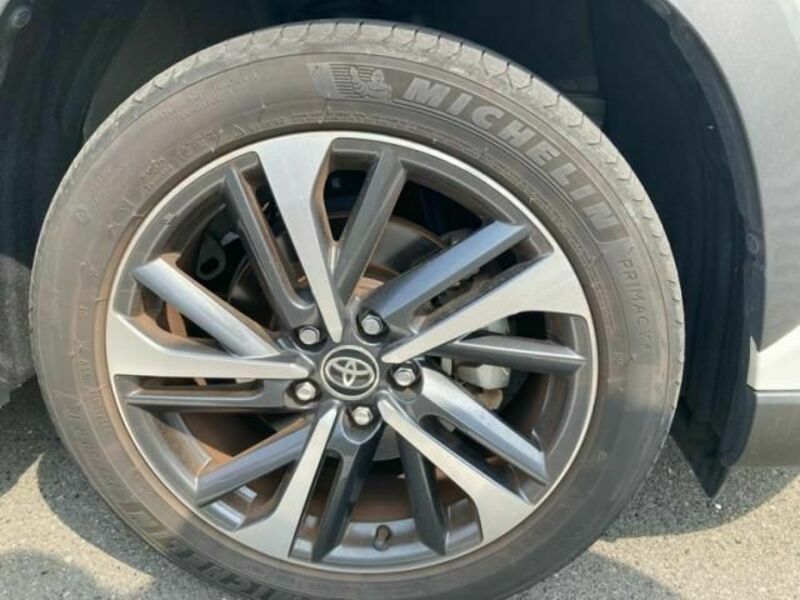 COROLLA CROSS