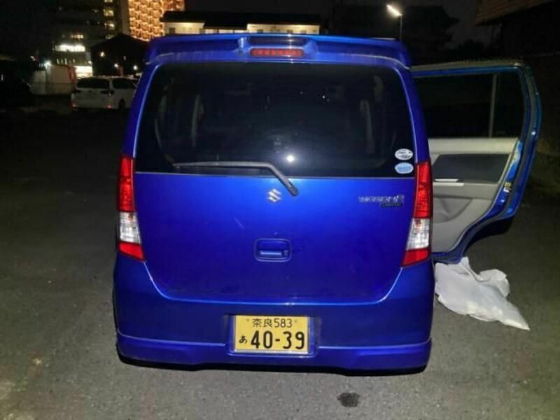 WAGON R