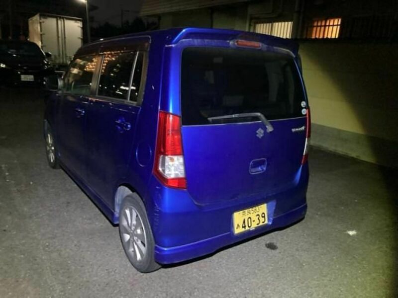 WAGON R