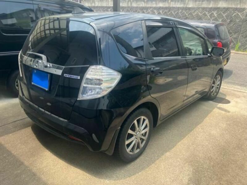 FIT HYBRID
