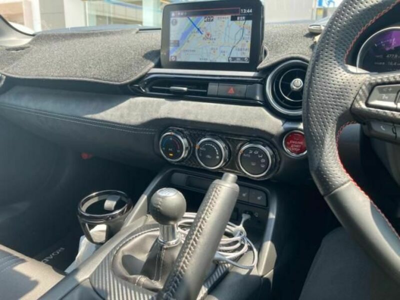 ROADSTER