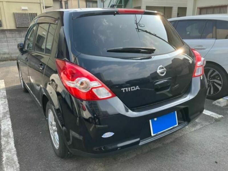TIIDA