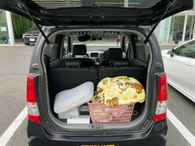WAGON R