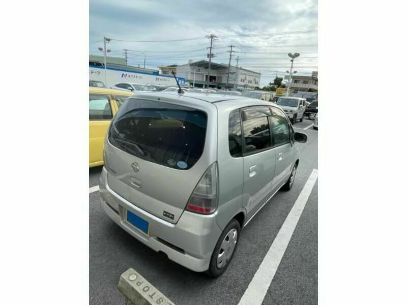 NISSAN MOCO