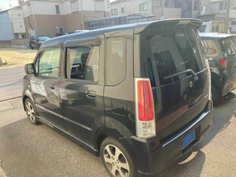 WAGON R