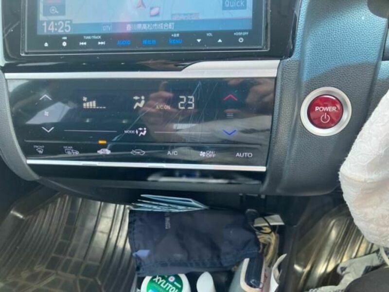 FIT HYBRID