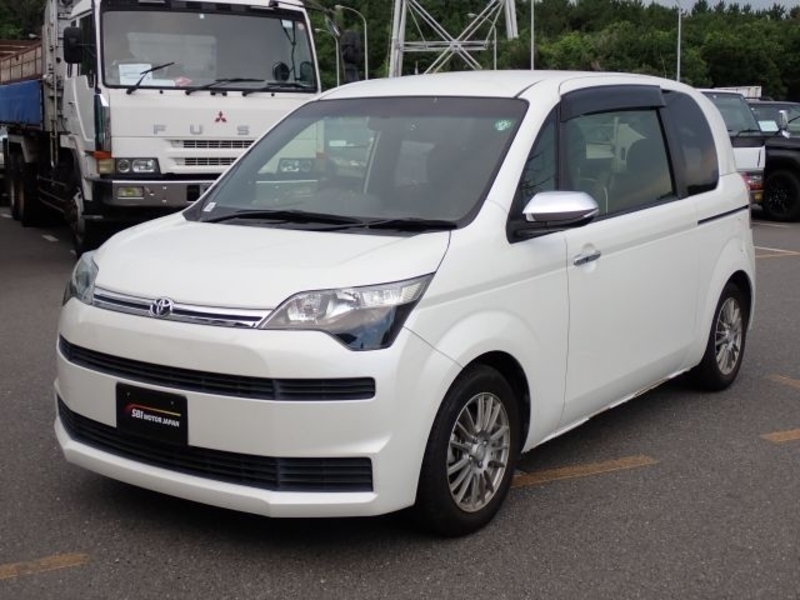 TOYOTA SPADE