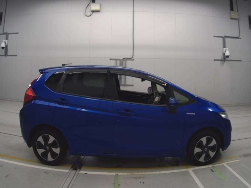 FIT HYBRID