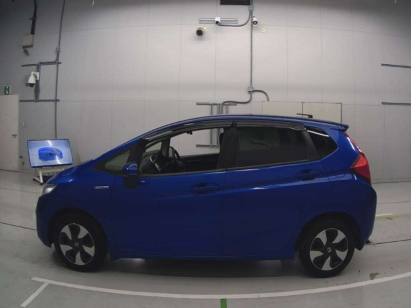 FIT HYBRID