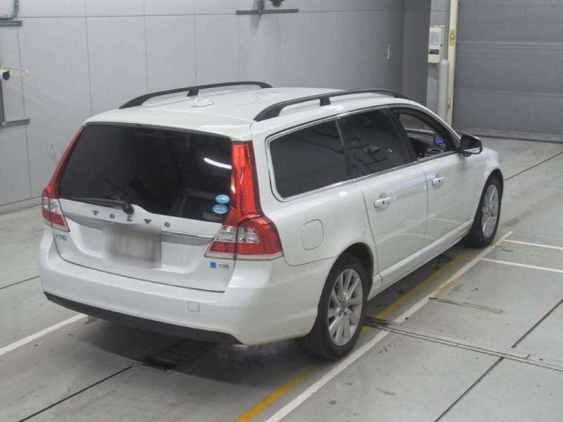 V70