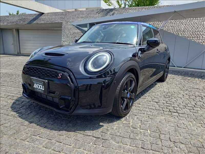 BMW MINI