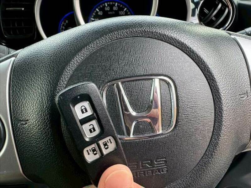 N BOX