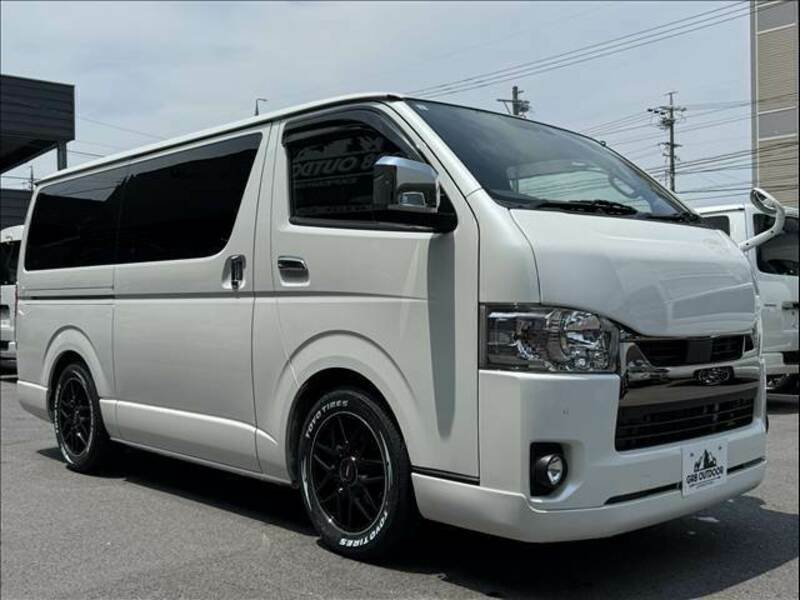 HIACE VAN