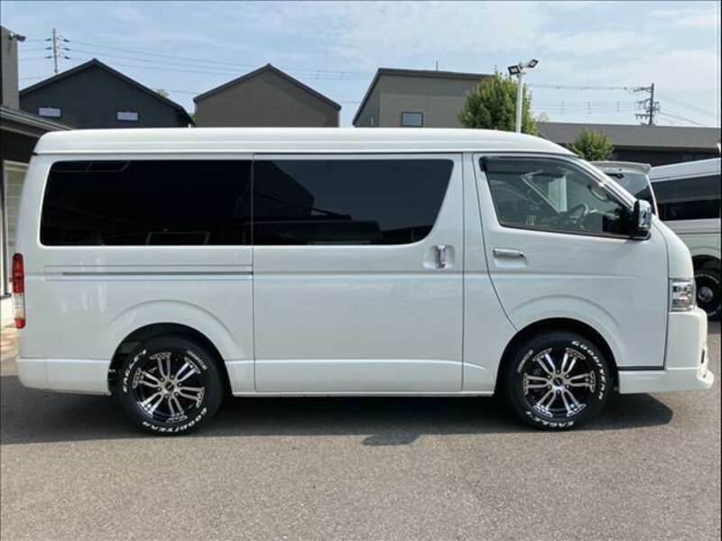 HIACE