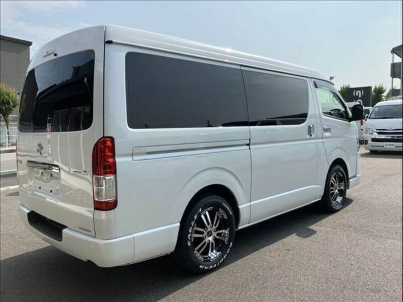 HIACE